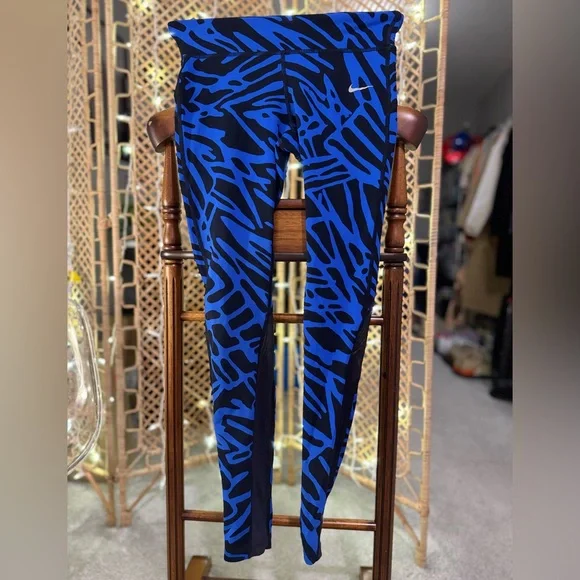 Nike Dri-FIT Blue and Black Leggings - Picture 1 of 3